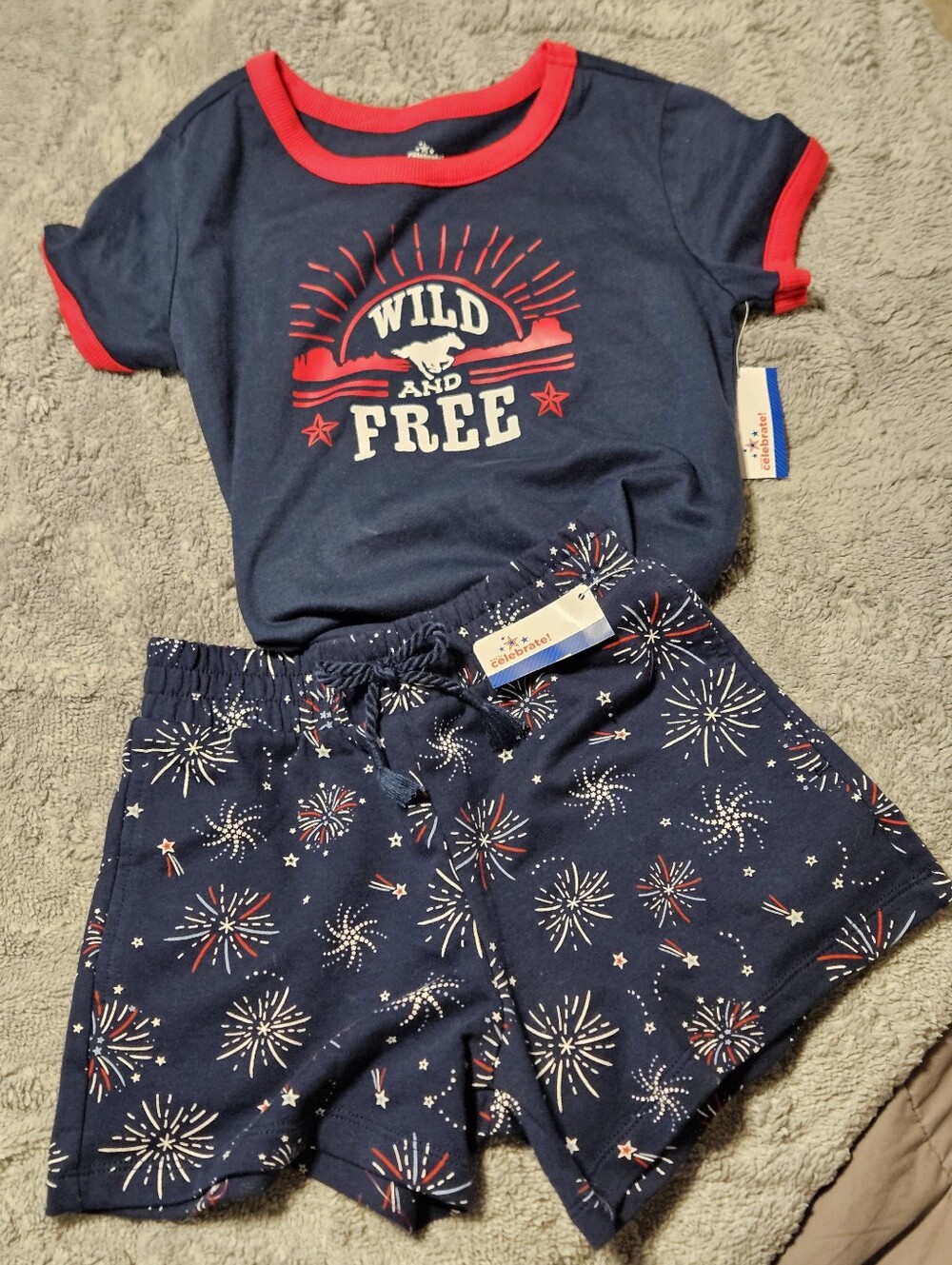 Girls Patriotic Outfit NWT